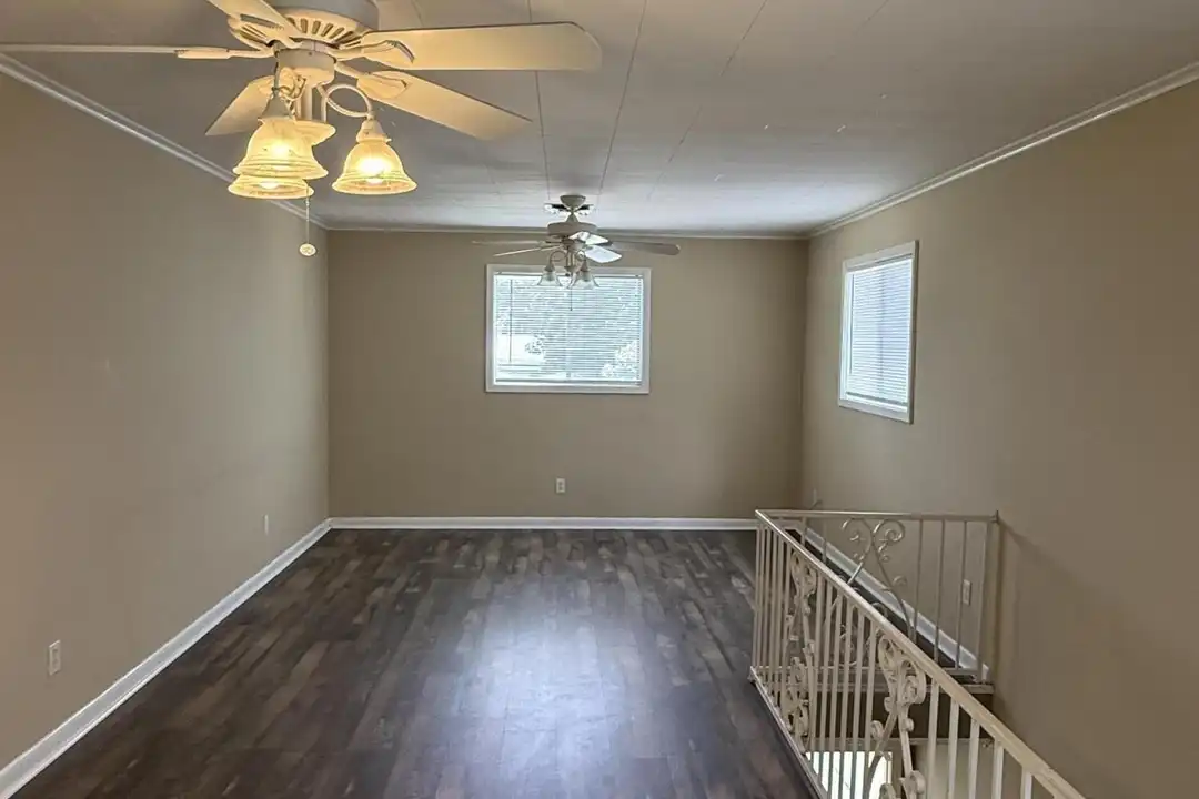 108 Ray Ave - View 6