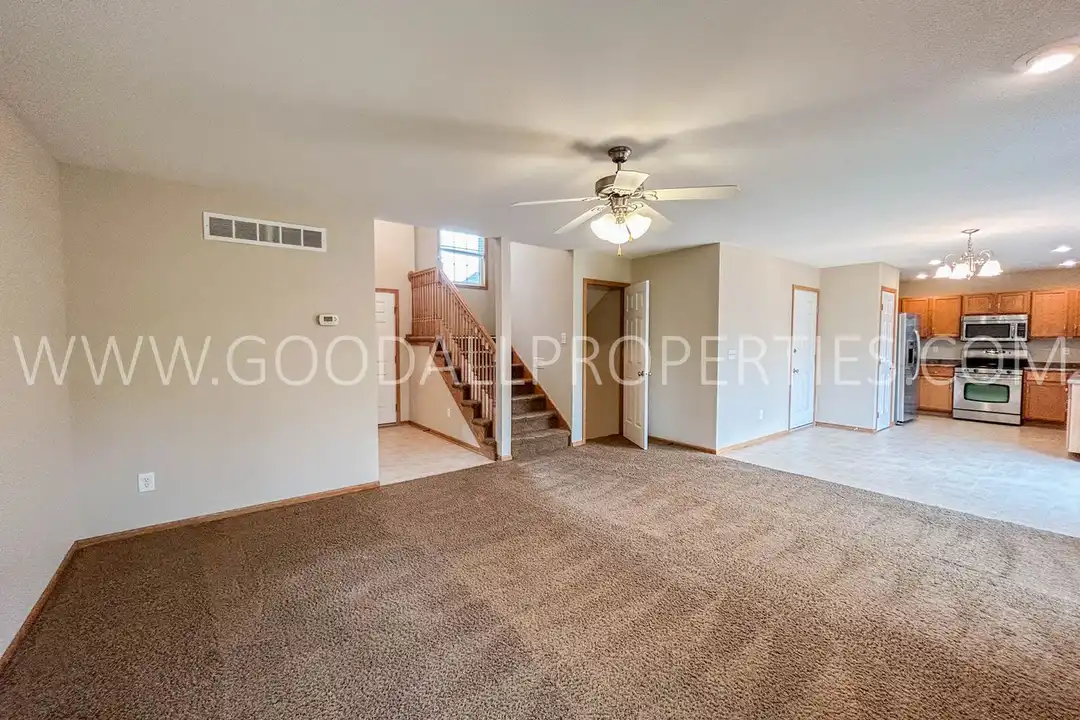 9450 Red Sunset Dr - View 4