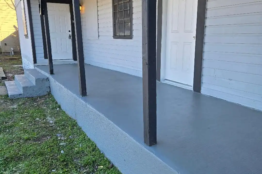 904 Herbert Ave unit A - More