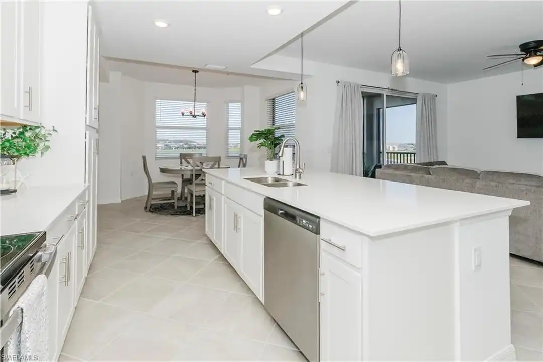 Apartment in Ave Maria - More