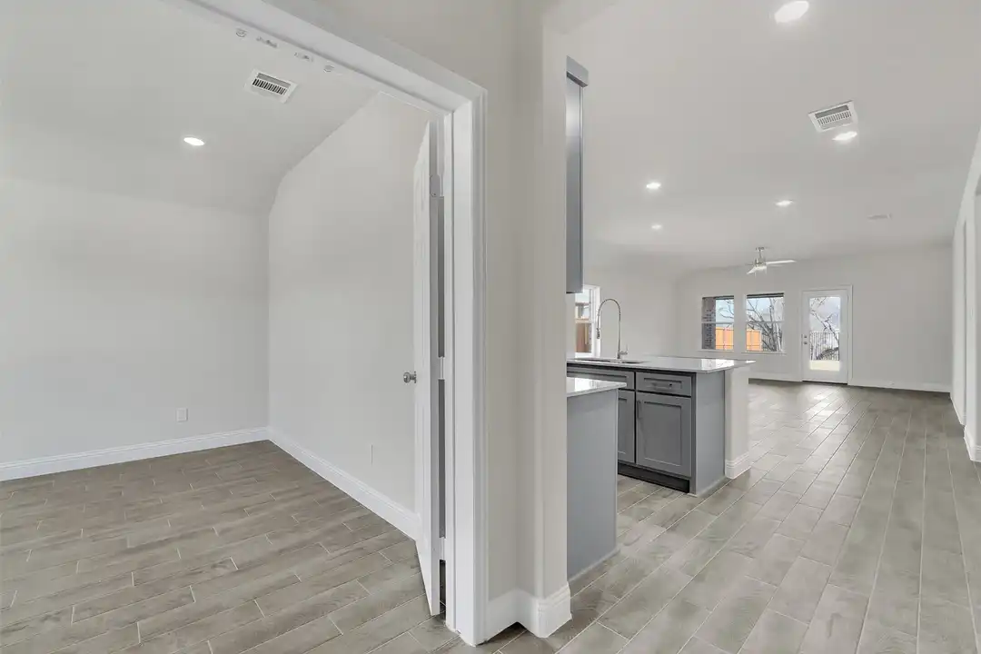 2905 Cantoni Creek - View 5