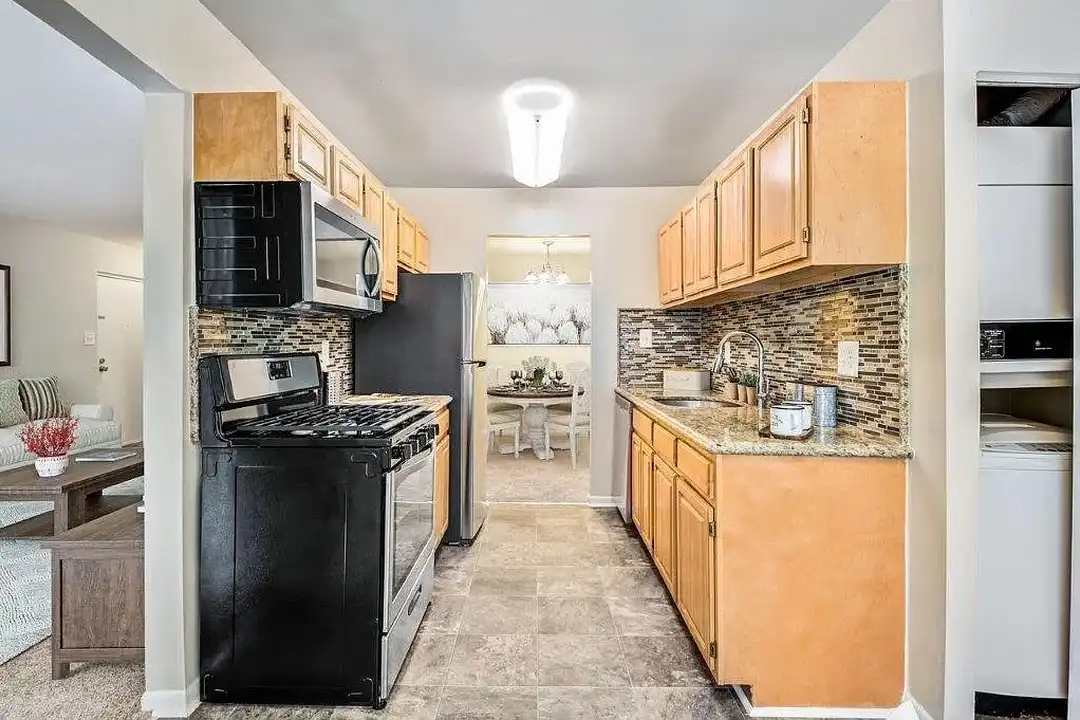Montgomery Trace Apartment Homes – photo 1