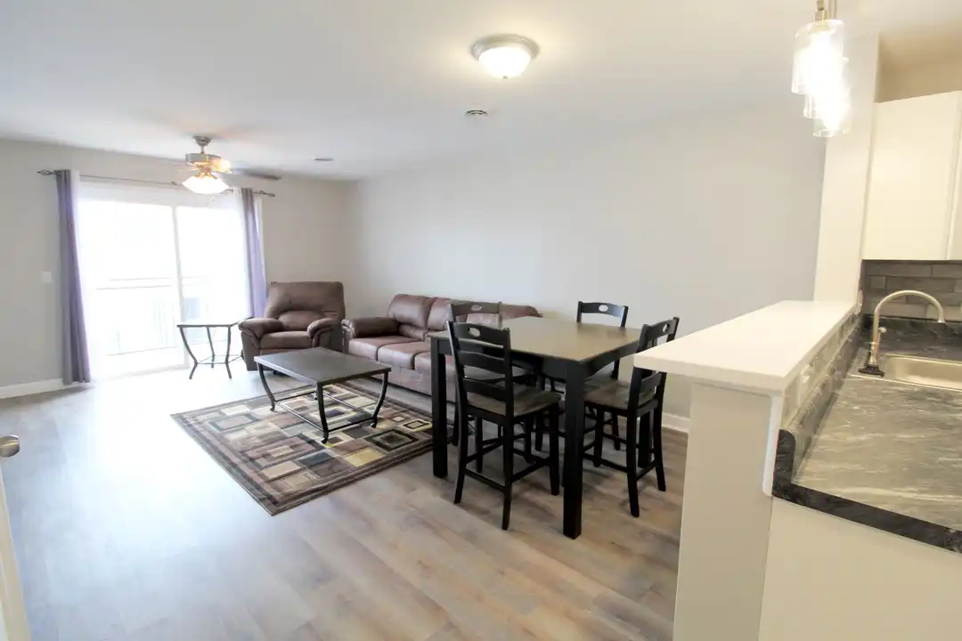 Apartment in Harrisonburg - View 3