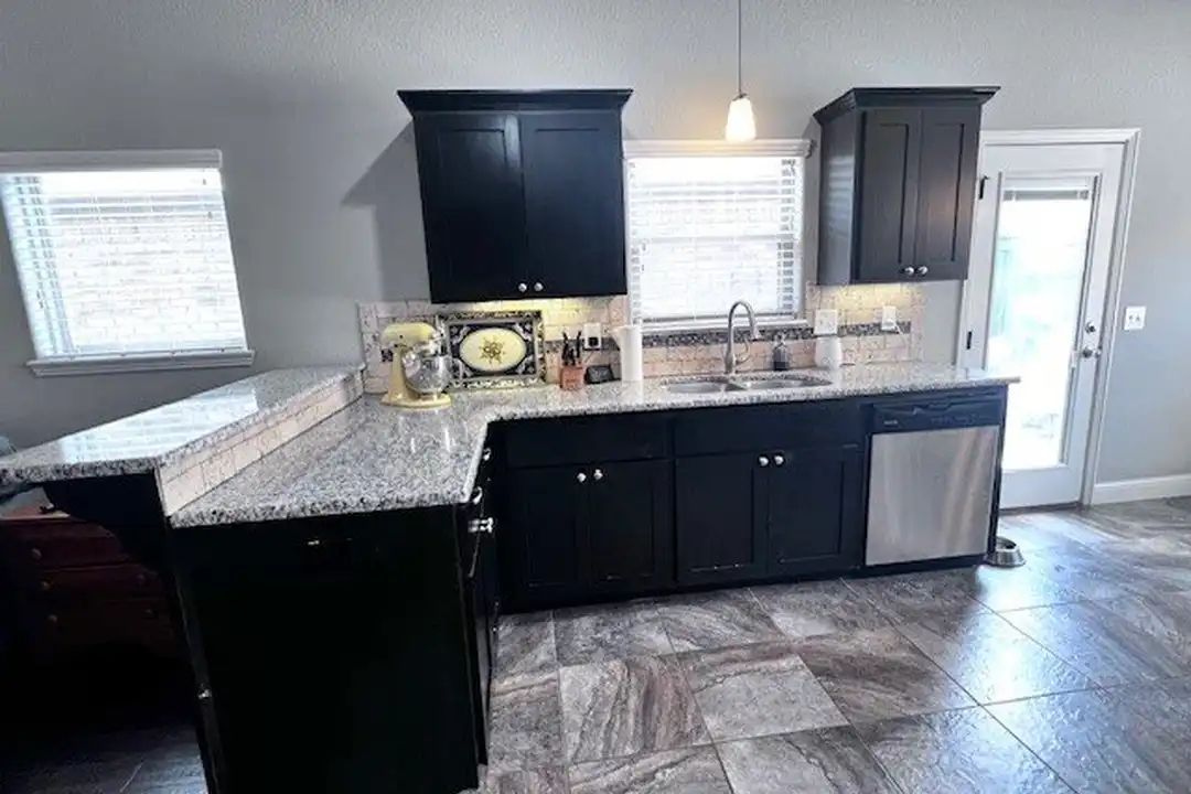 3201 SW Stoneway Ave - View 6