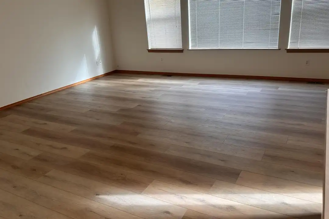 1310 S Skyline Dr unit B - View 5