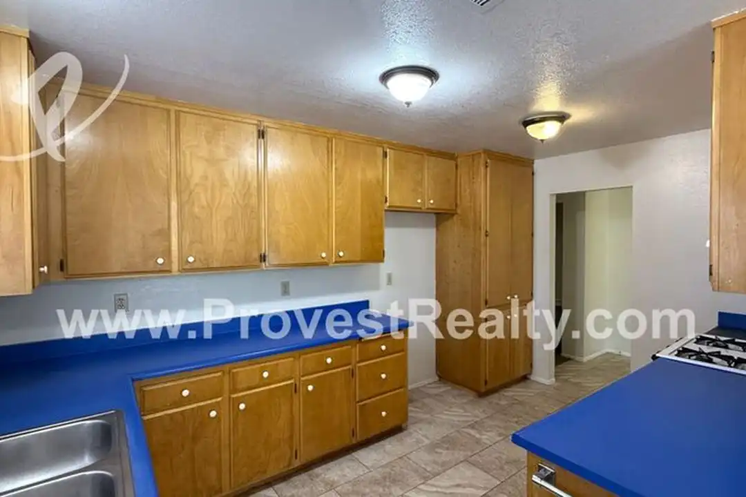 11045 Kiowa Rd - View 6