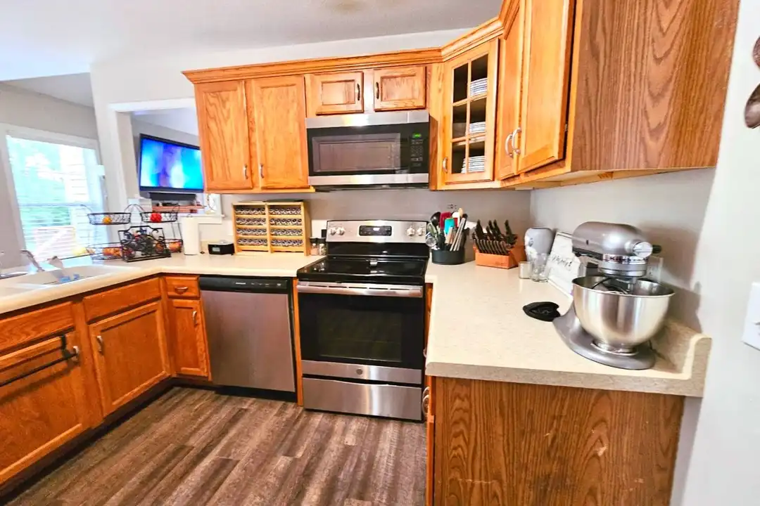 House in Clarksville - View 4
