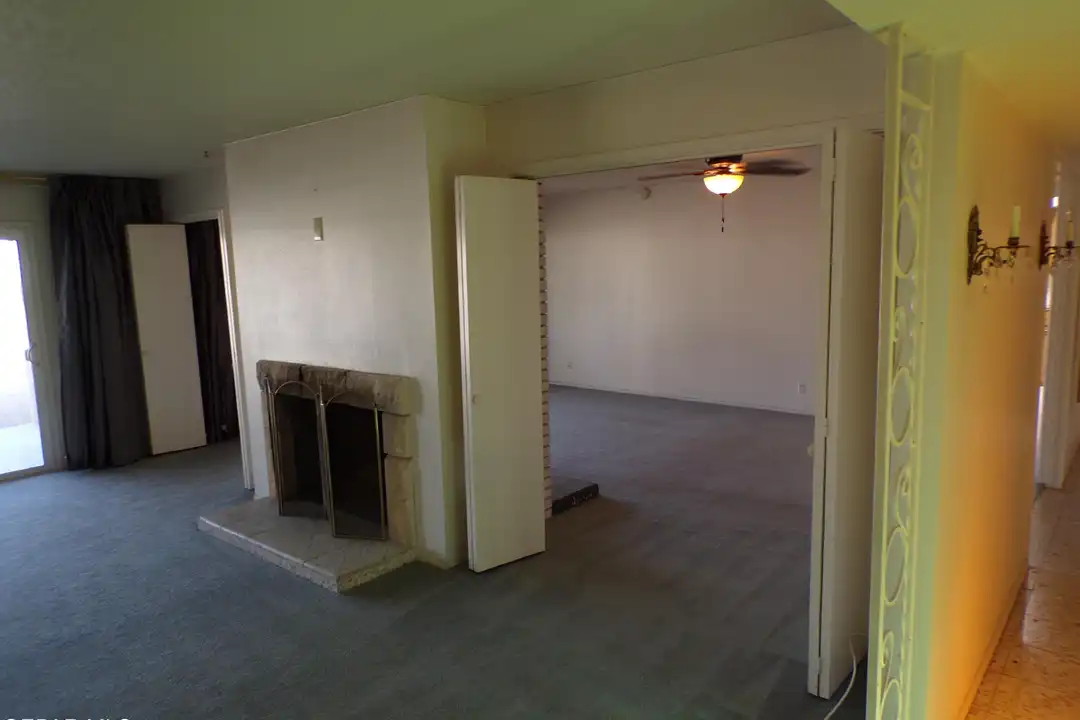 4820 Louisiana St - View 5