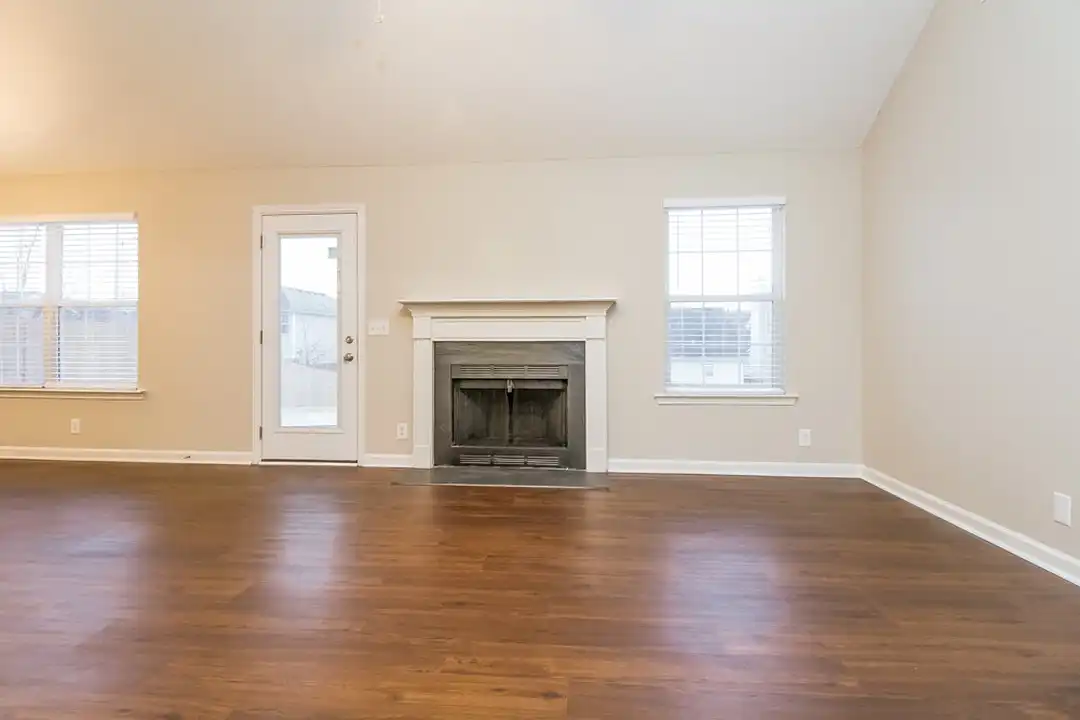 7128 Legacy Dr - View 3