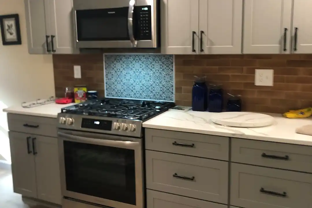 517 Benson Rd – photo 1 of 14
