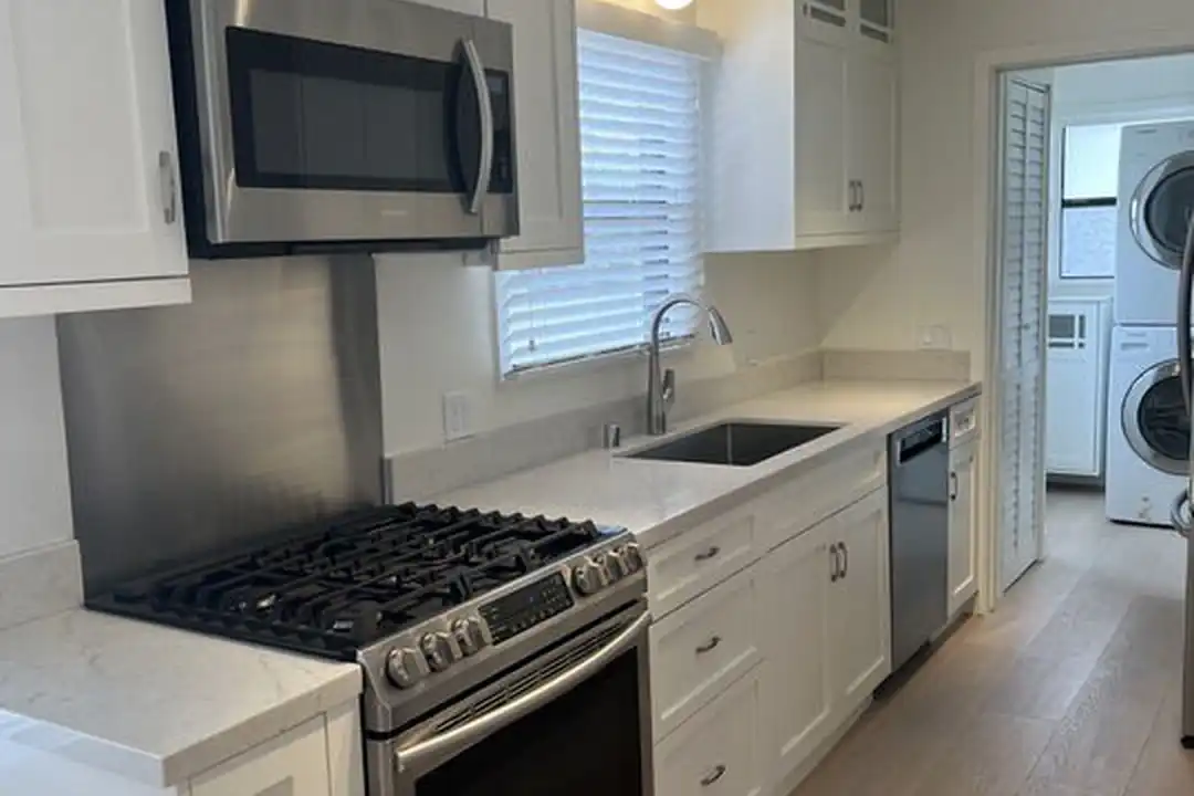4172 Madison Ave #B - View 4