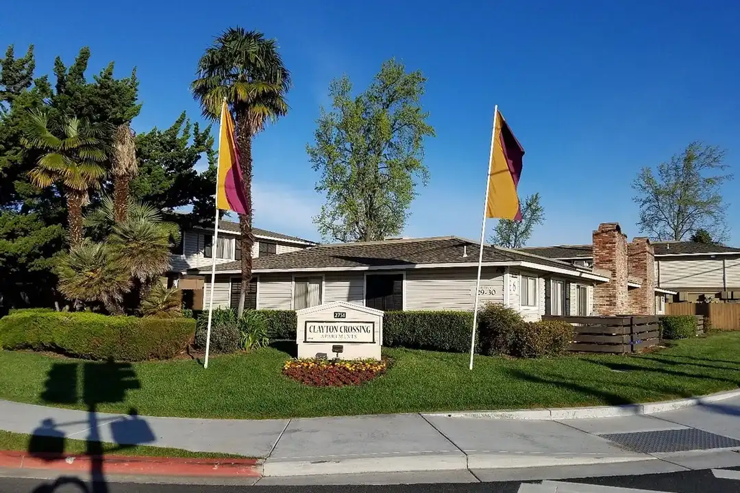 Clayton Crossing Apartments – photo 1 of 33