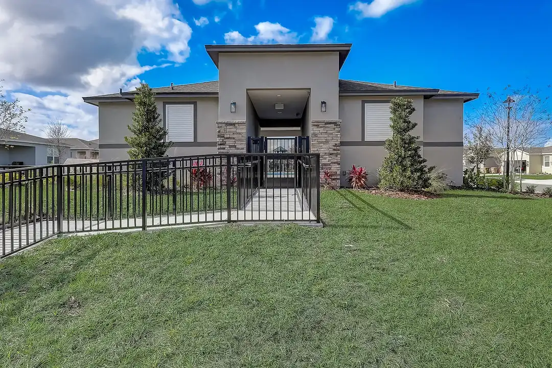 Simmons Trace - View 5
