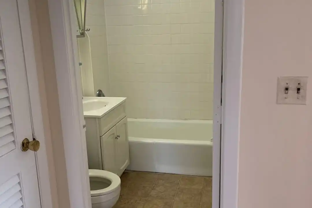 118 Dustin St – pohled 5