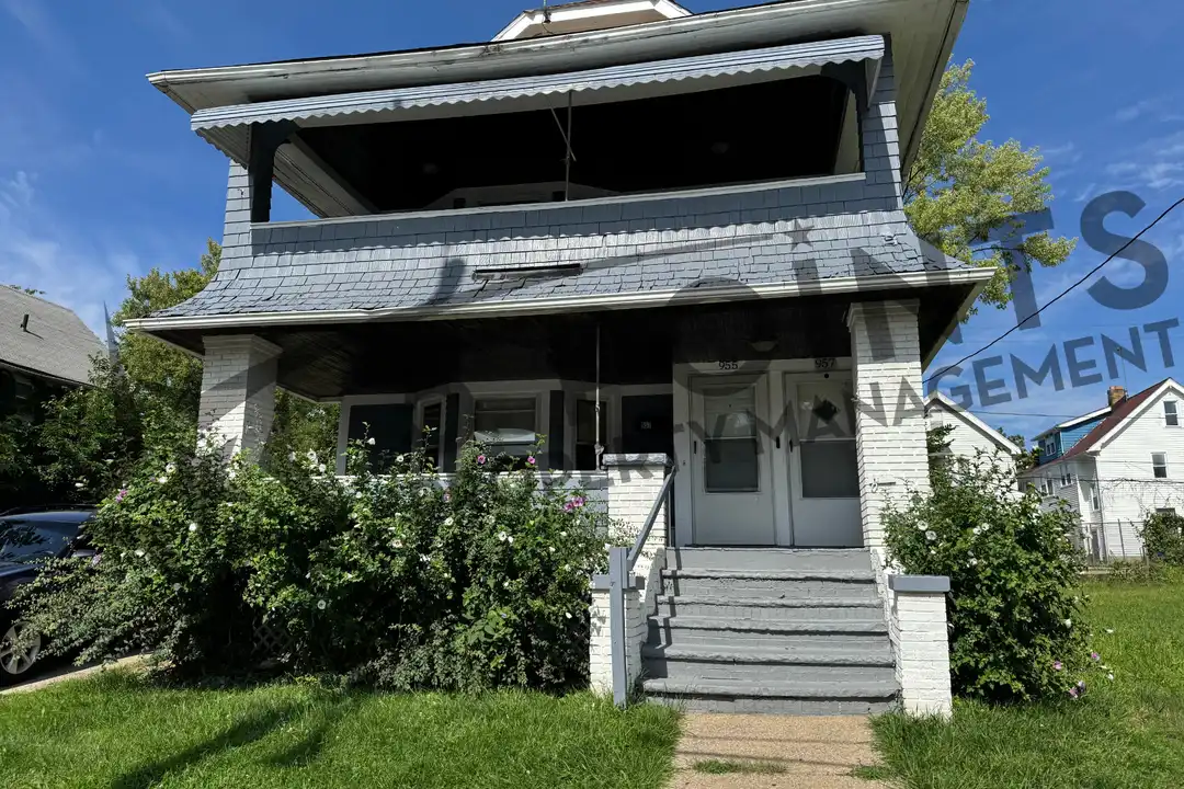 957 Eddy Rd – photo 1