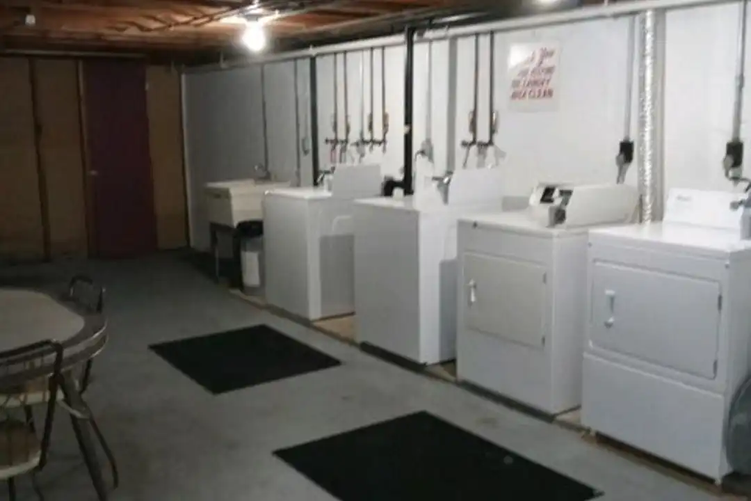 Apartment in Green Bay - View 2