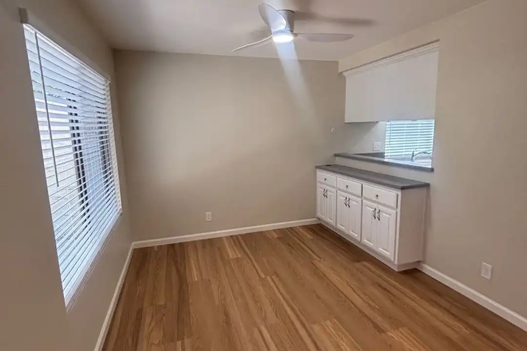 Apartment in Santa Rosa - View 4