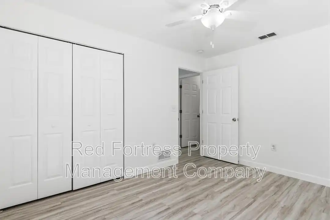 11931 Palm Bay Court unit 202 - View 2