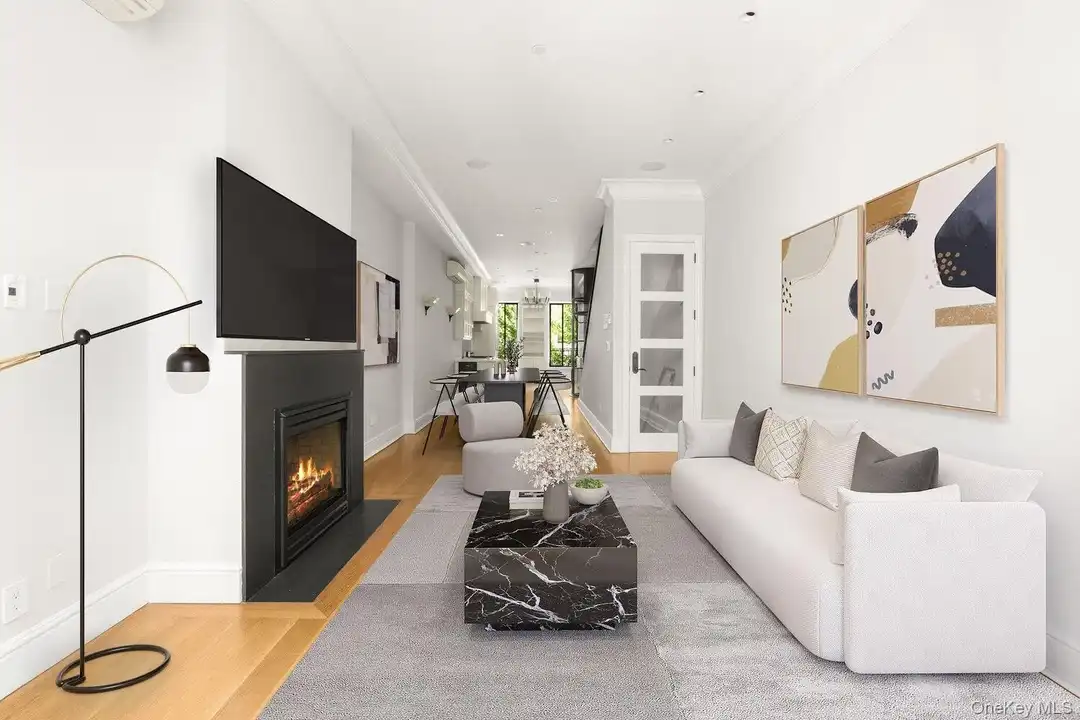 320 E 55th St – pohled 2