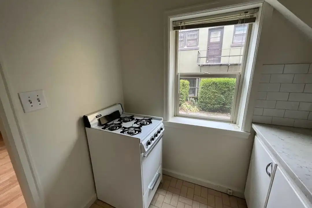 5244 NE Wistaria Dr unit 5306 - More