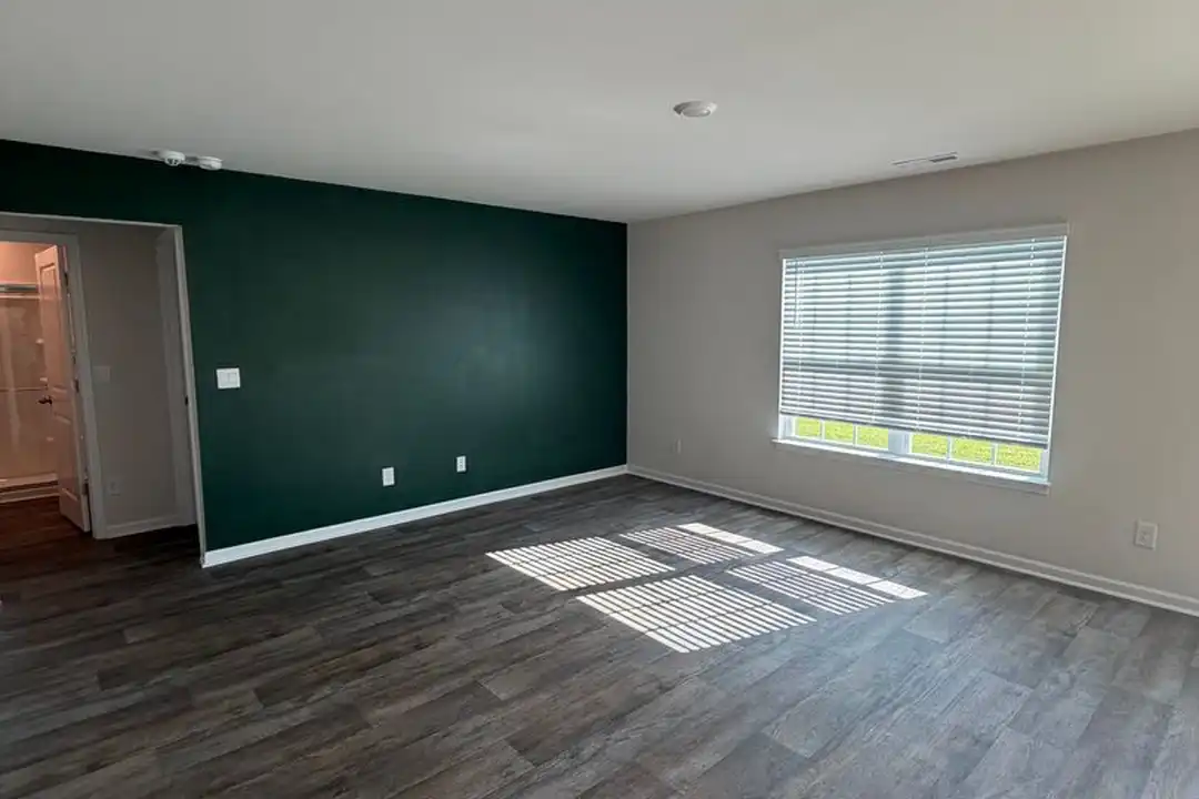 4011 Atlantic Ave - View 6