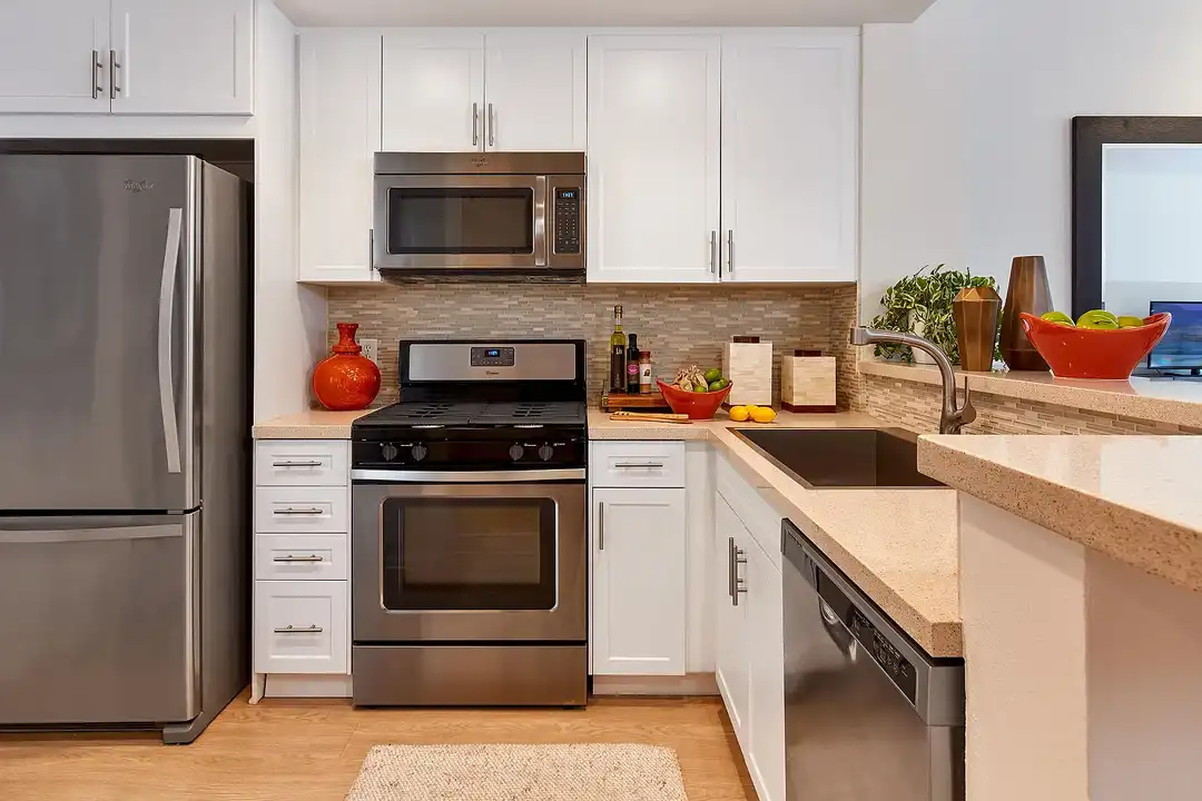 Franklin Street Apartment Homes - View 6