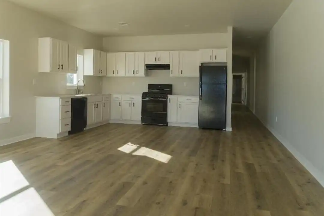 House in Olney Springs - View 5