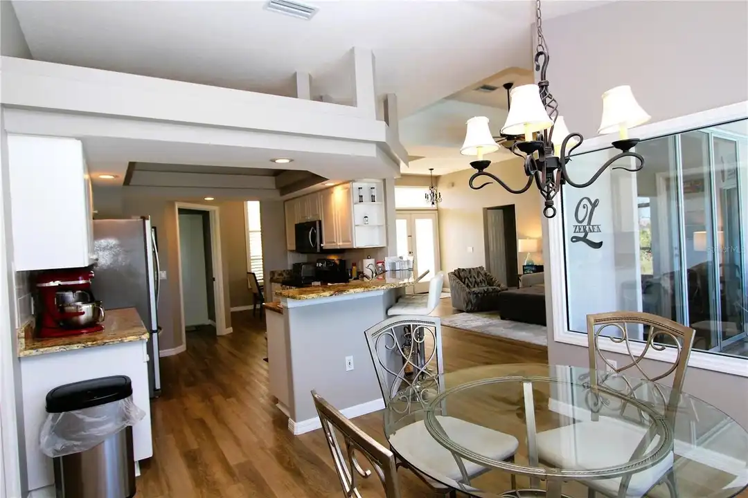 42 Mark Twain Ln - More