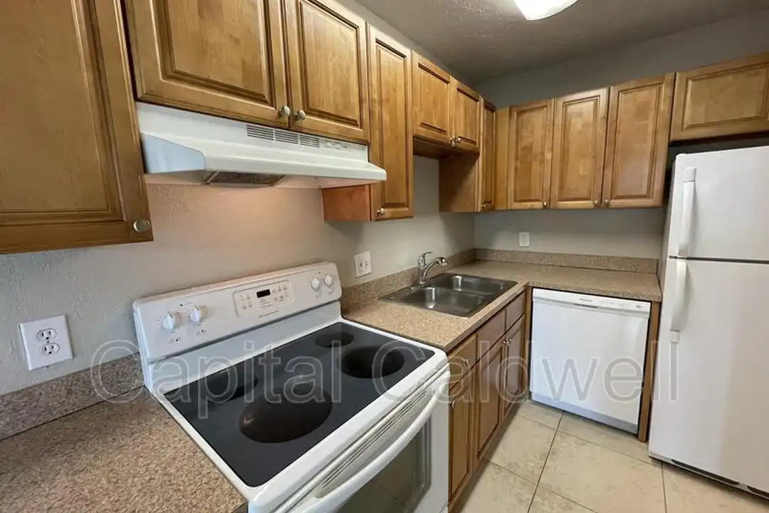 13686 Orange Sunset Dr unit # 201 - View 2