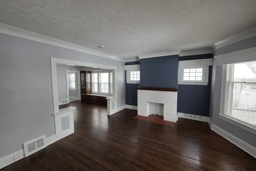 1646 Waterbury Rd – photo 1