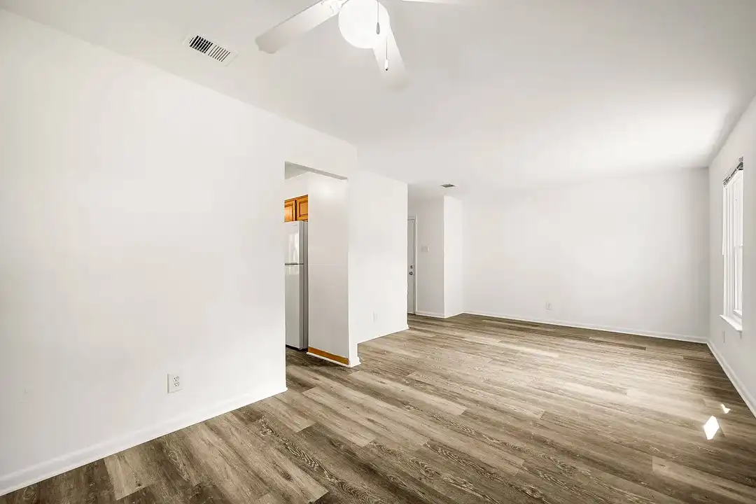 Eagle Meadows Apartments – photo 1