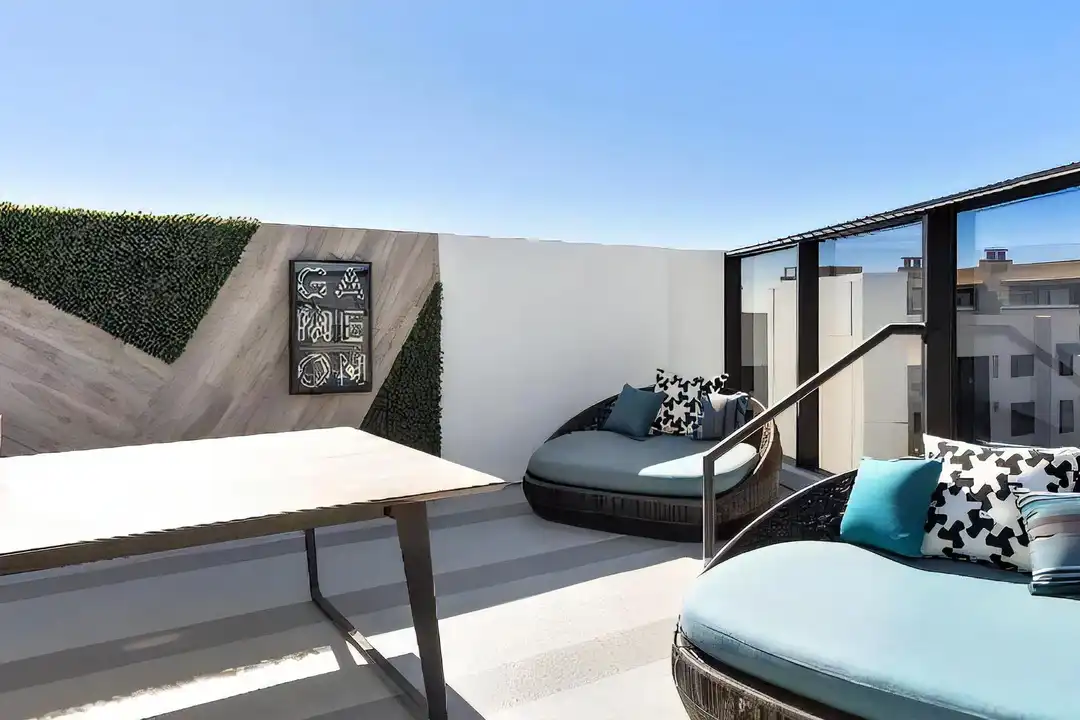 1001 E Playa Del Norte Dr - View 6