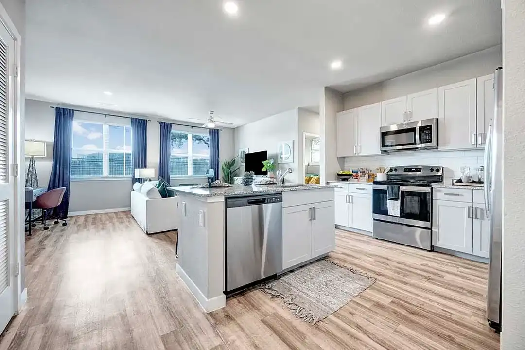 Linden at The Rim - View 2