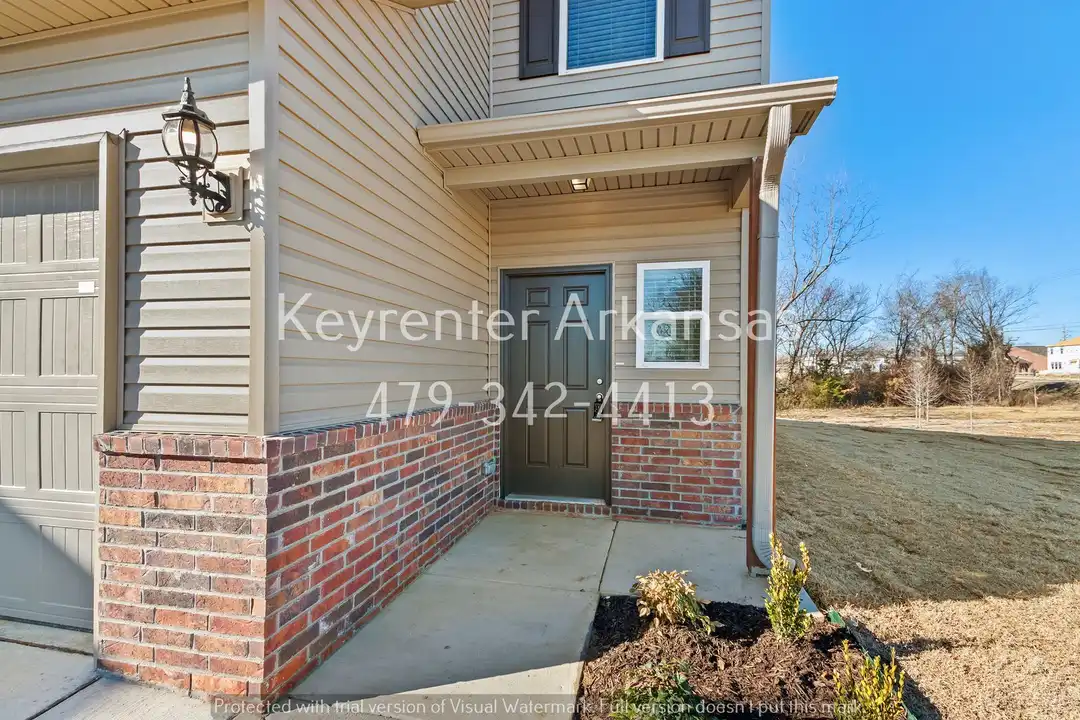 811 E Sparrow Cir - View 4