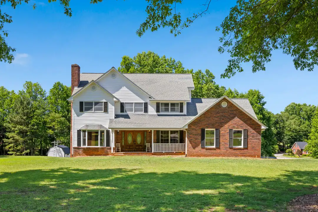 3010 Eaker Dr - View 2
