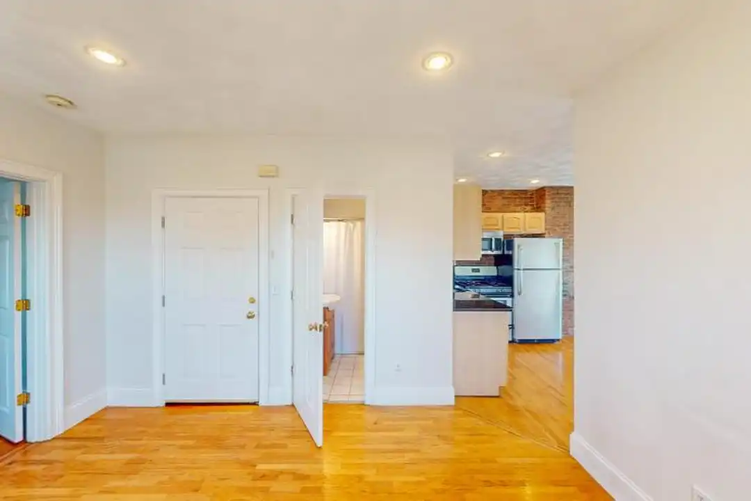 1 Henderson Ave - View 6