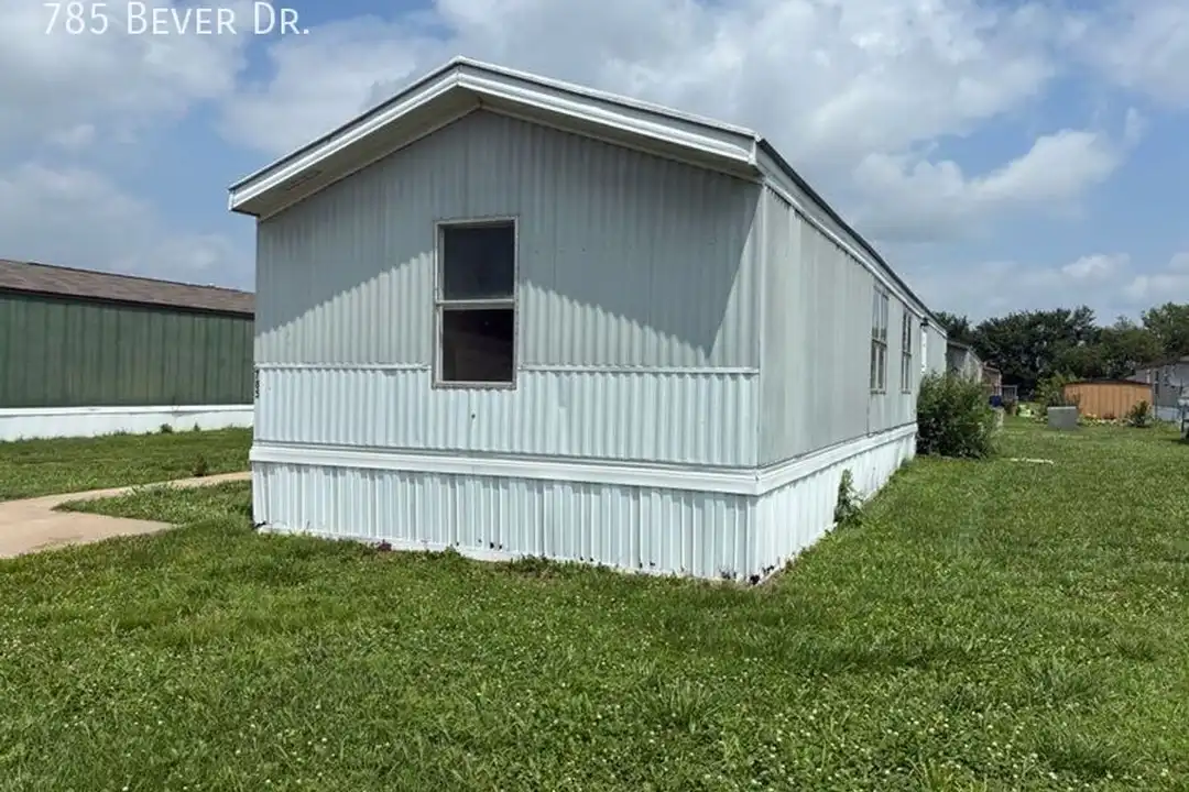 785 N Bever Dr - View 4