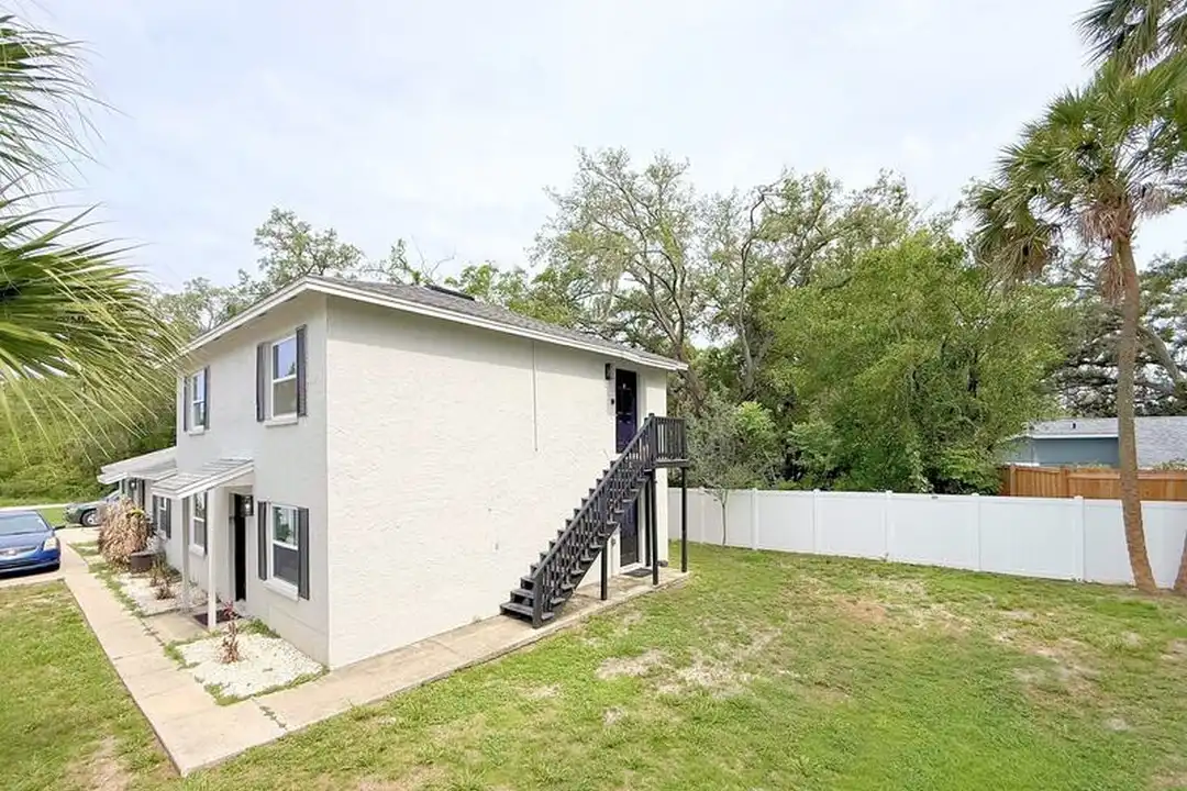 11705 North Dr unit B - View 5