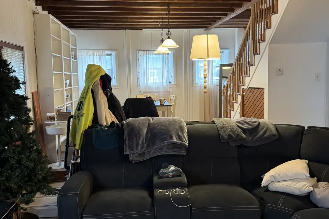 302 S Orange St unit Carriage house - View 6