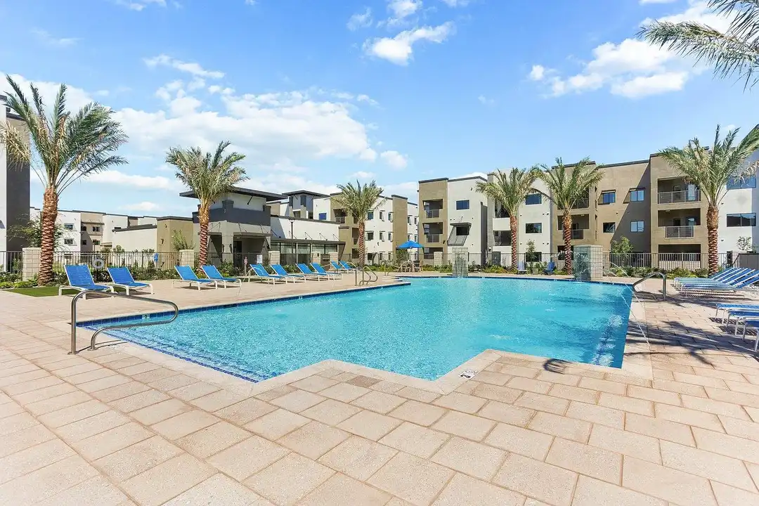Avari Modern Apartments - View 3