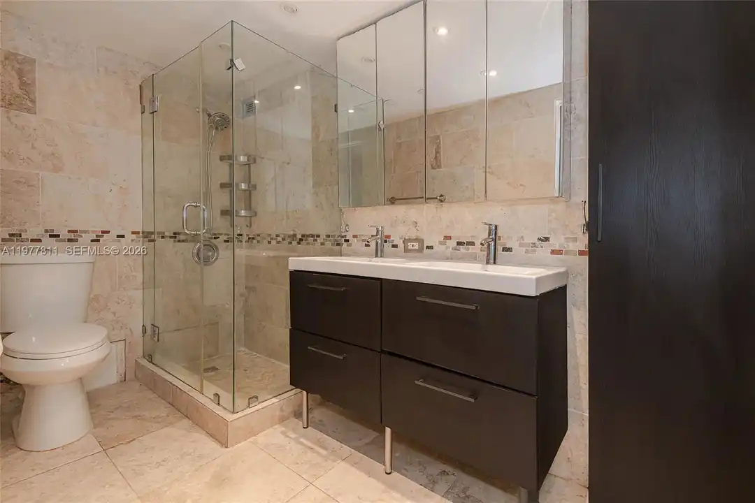 17021 N Bay Rd - View 6