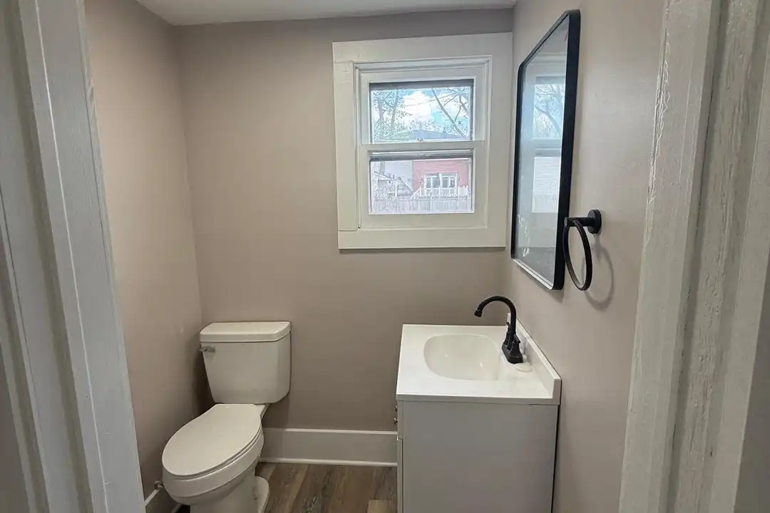 2008 N Anthony Blvd - View 6