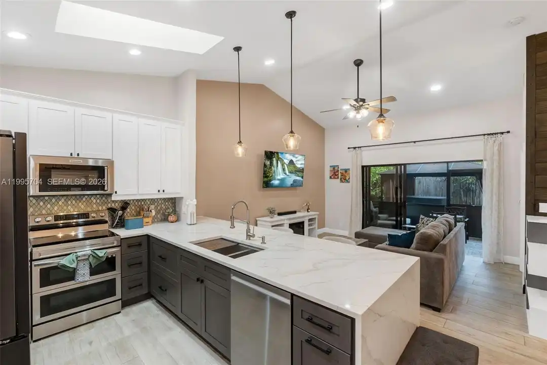4220 Grove Park Ln #1 - View 2