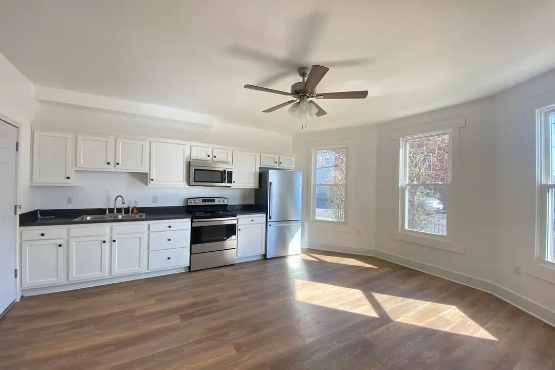 102 Academy St unit Unit 1 – photo 1 of 9