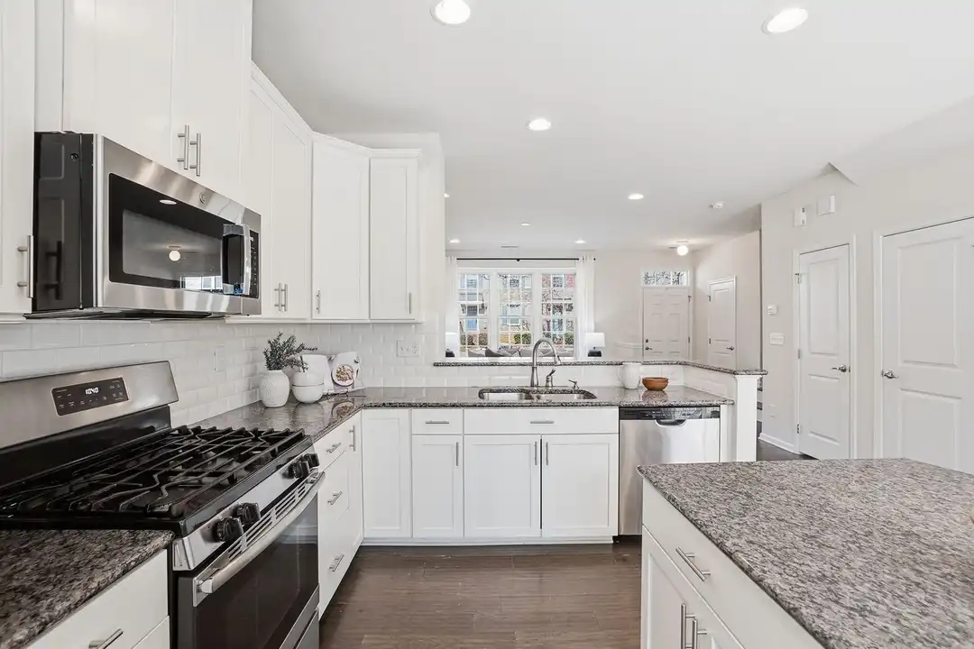 3047 Potomac River Pkwy - View 6