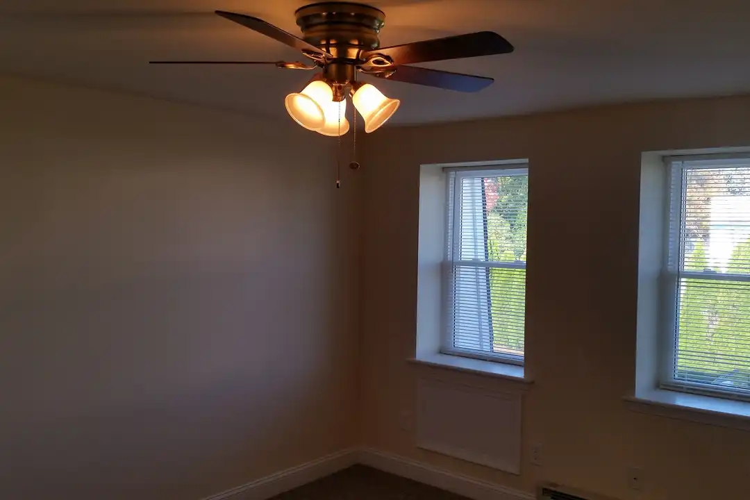 100 Willow Alley unit 101B - View 5