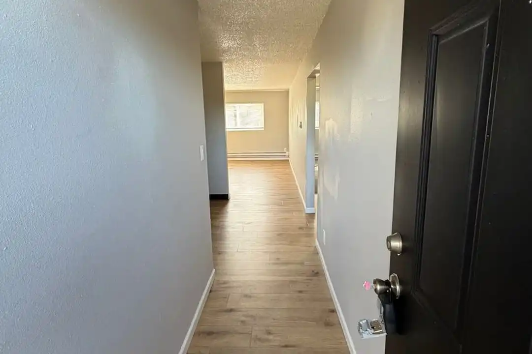 500 S River St unit 20 - View 2