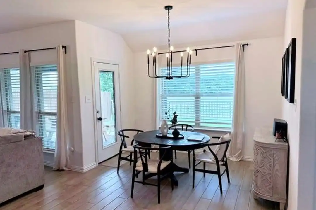 2036 Meliana Dr - View 5
