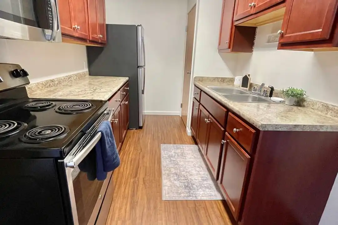 103 Brora Dr unit McGregor 211 - View 4