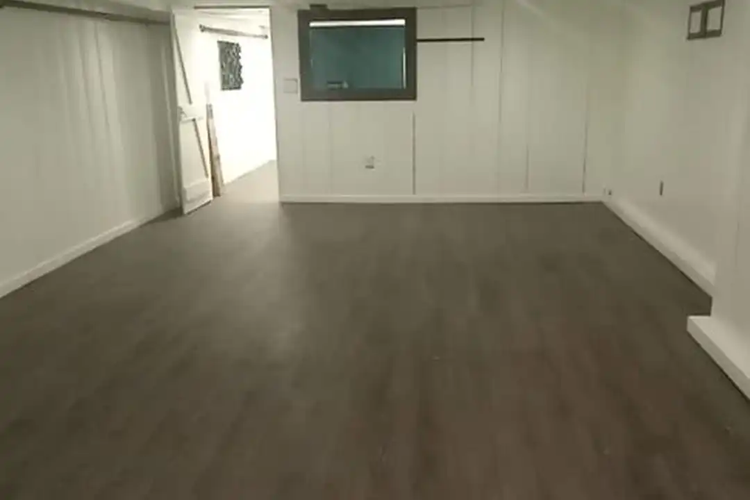 28 E 25th St unit Basement - View 2